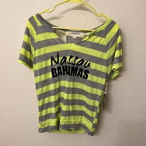 Lagaci Nassau Bahamas Short Sleeve T-Shirt Size Large NWT